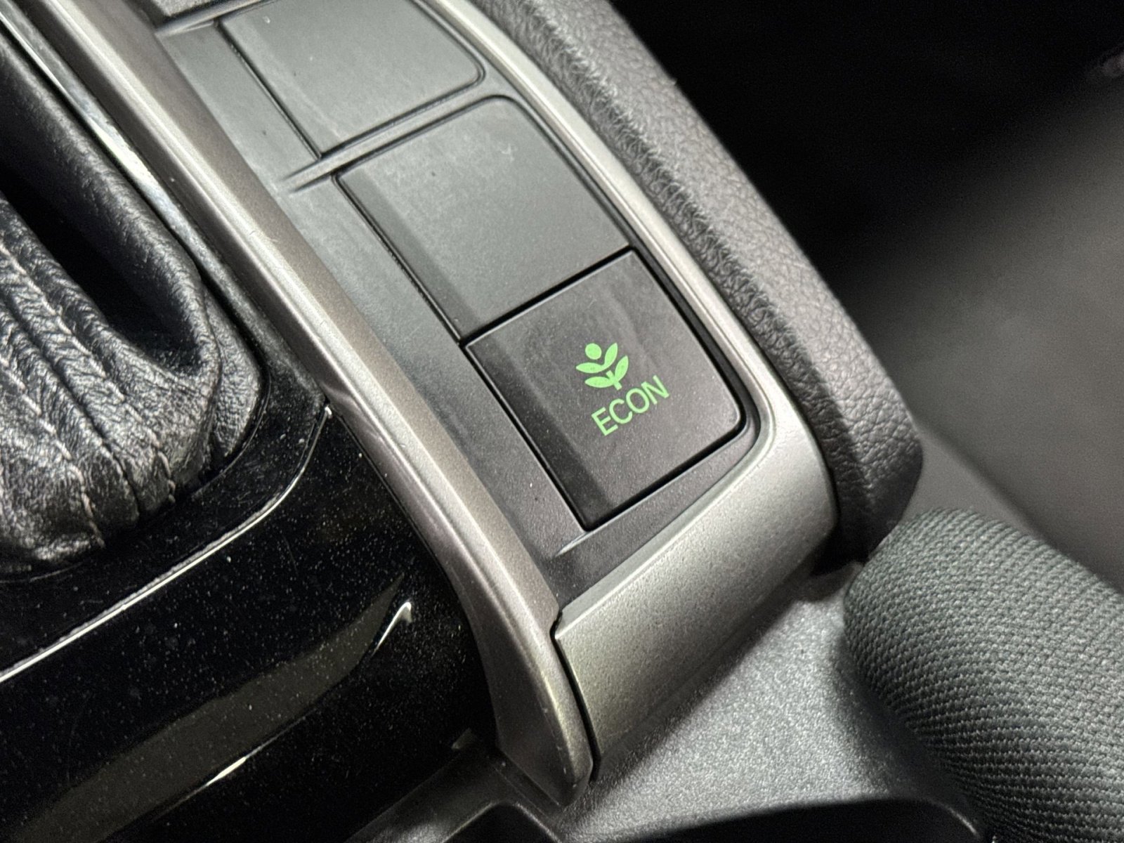 Used 2021 Honda Civic EX image 35