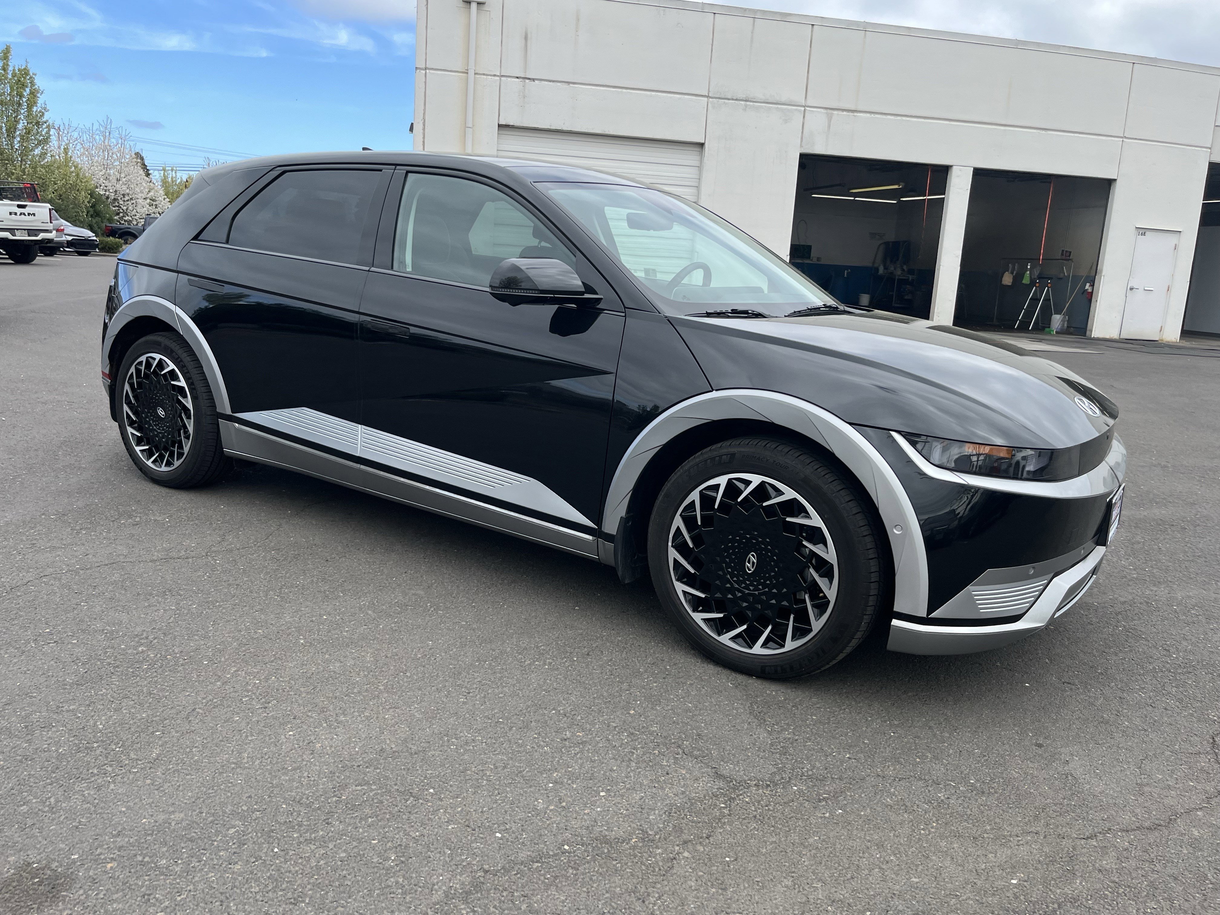 Used 2024 Hyundai Ioniq 5 Limited image 7