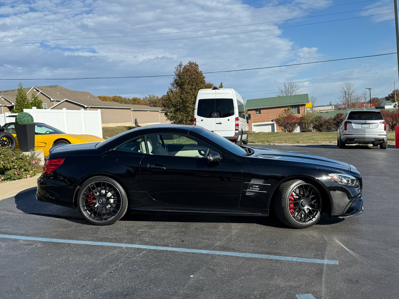 Used 2017 Mercedes-Benz SL 63 AMG AMG SL 63 Roadster image 2