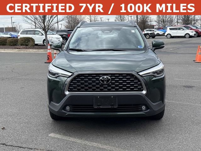 Used 2024 Toyota Corolla Cross XLE image 6
