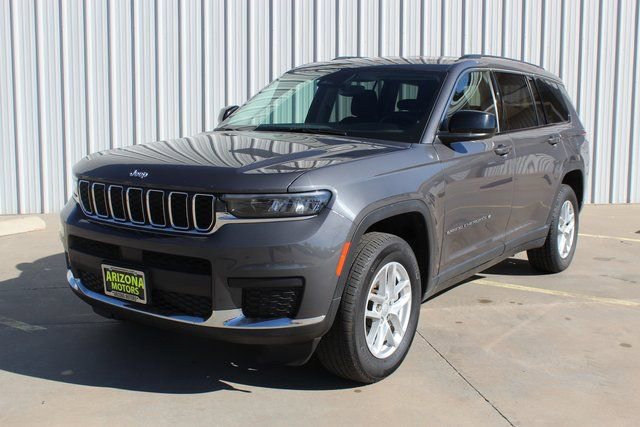 Used 2023 Jeep Grand Cherokee L Laredo image 1