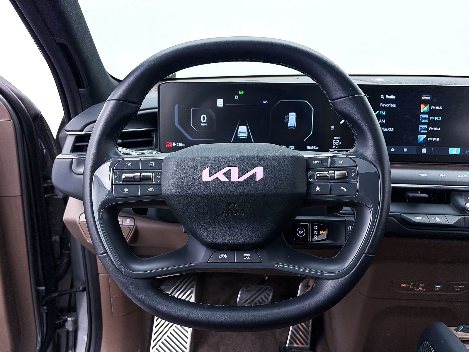 Used 2024 Kia EV9 GT-Line image 34