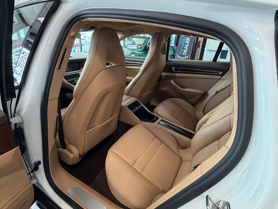 Used 2017 Porsche Panamera Turbo image 26