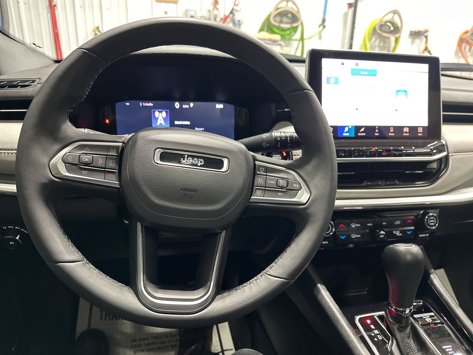 Used 2024 Jeep Compass Limited w/ Elite Group AWD/4WD image 37