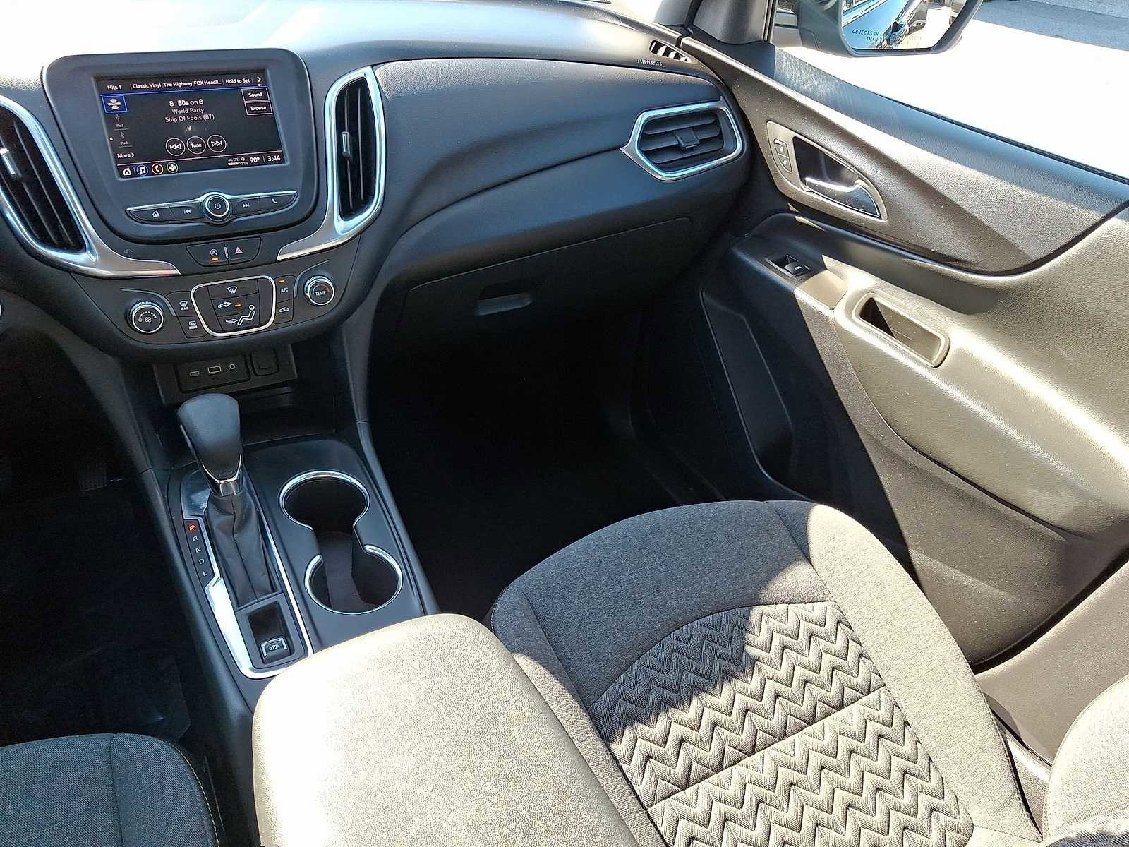 Used 2023 Chevrolet Equinox LT w/ LPO, Floor Liner Package image 12