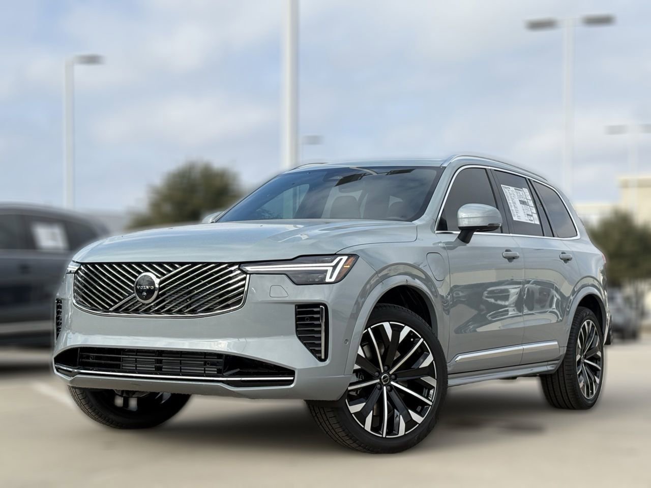 New 2026 Volvo XC90 T8 Plus video 1