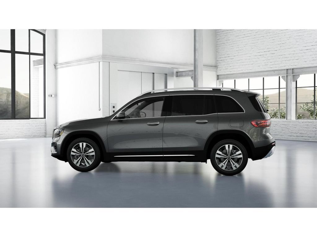 Certified 2026 Mercedes-Benz GLB 250 4MATIC image 33