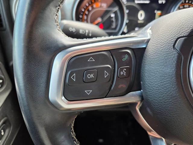 Used 2022 Jeep Wrangler Unlimited Sahara AWD/4WD image 26