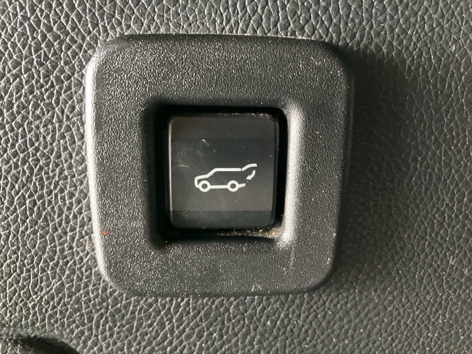 Used 2017 Ford Expedition EL Platinum image 34