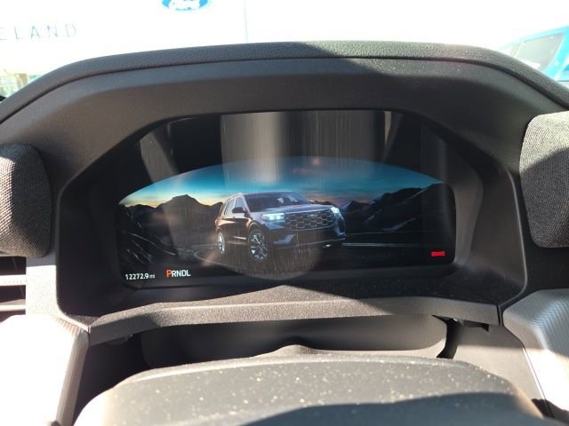 Certified 2025 Ford Explorer Active image 19