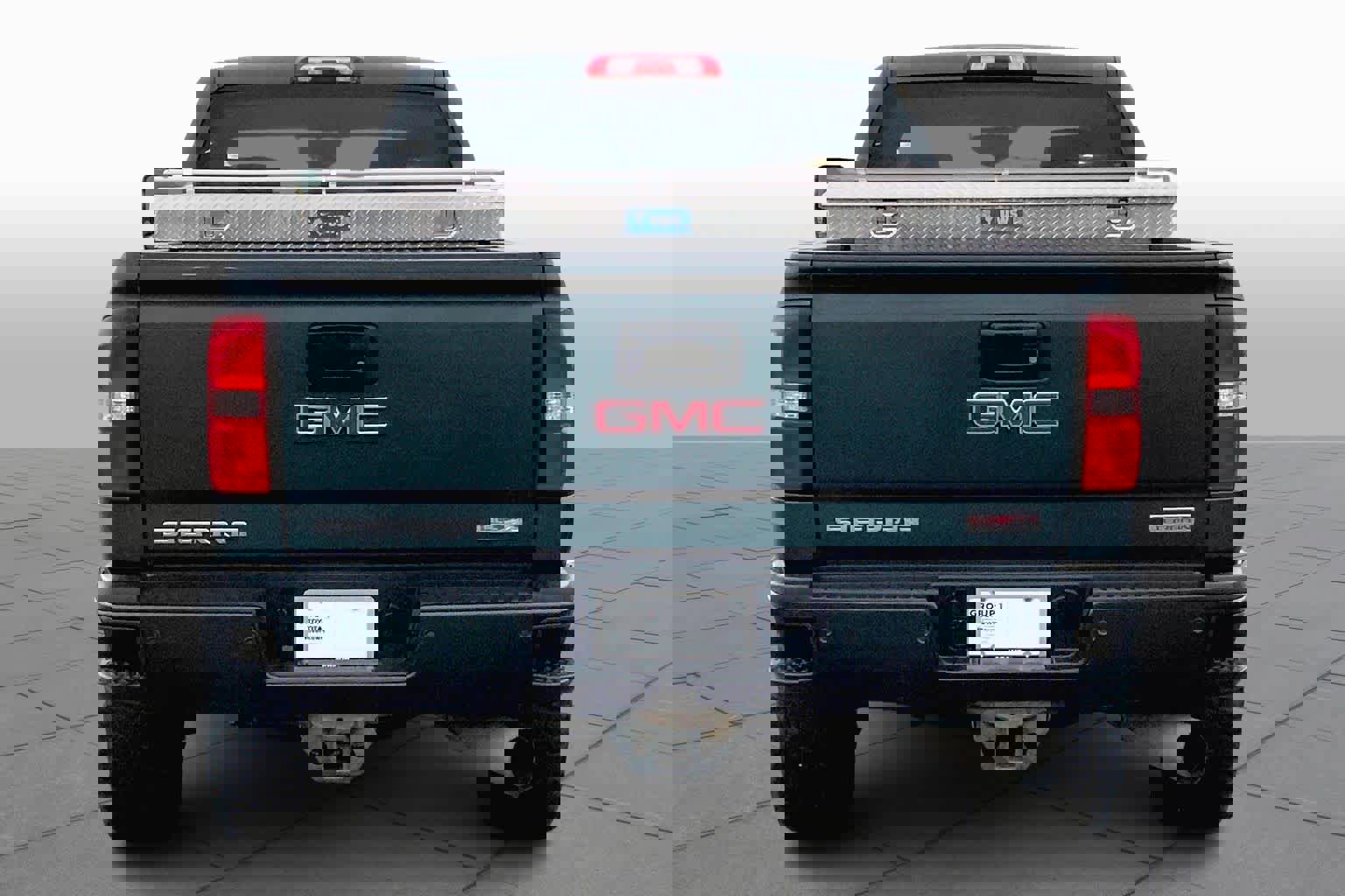 Used 2018 GMC Sierra 2500 SLT w/ Duramax Plus Package image 5