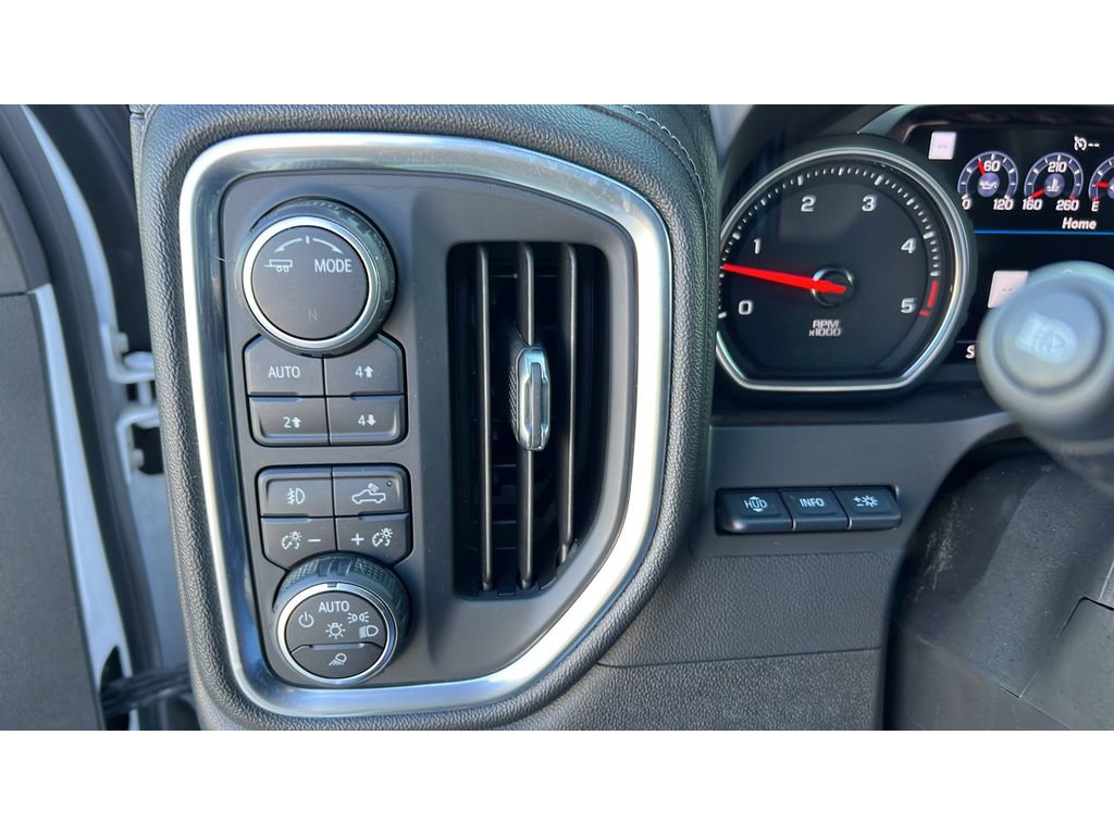 Certified 2020 Chevrolet Silverado 2500 LTZ w/ LTZ Premium Package image 23