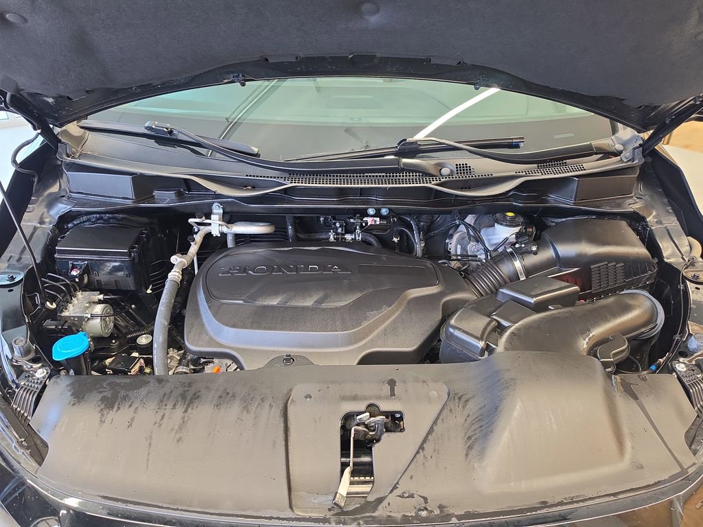 Used 2025 Honda Odyssey Touring image 29