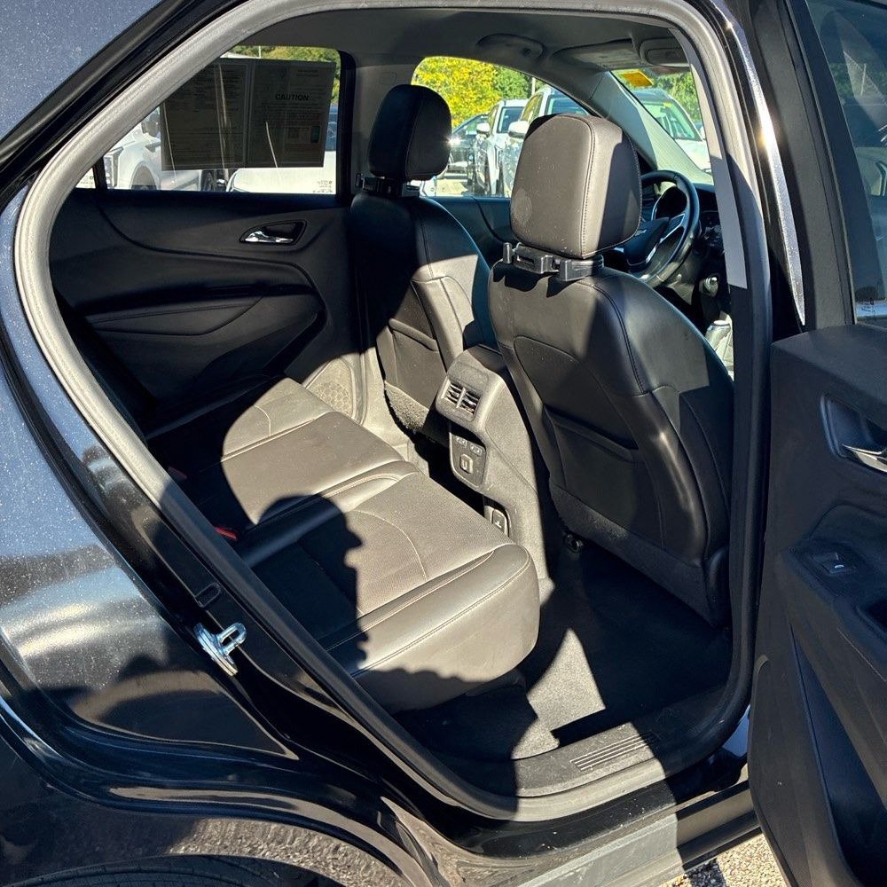 Used 2019 Chevrolet Equinox Premier FWD image 11