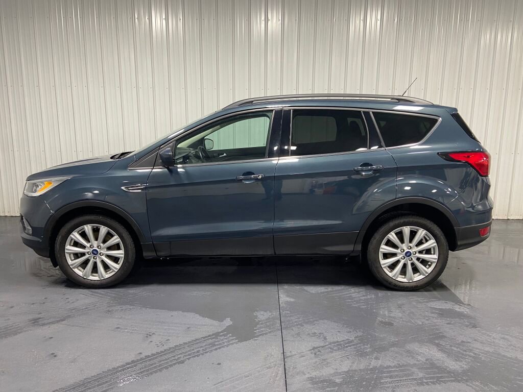 Used 2019 Ford Escape SEL image 4