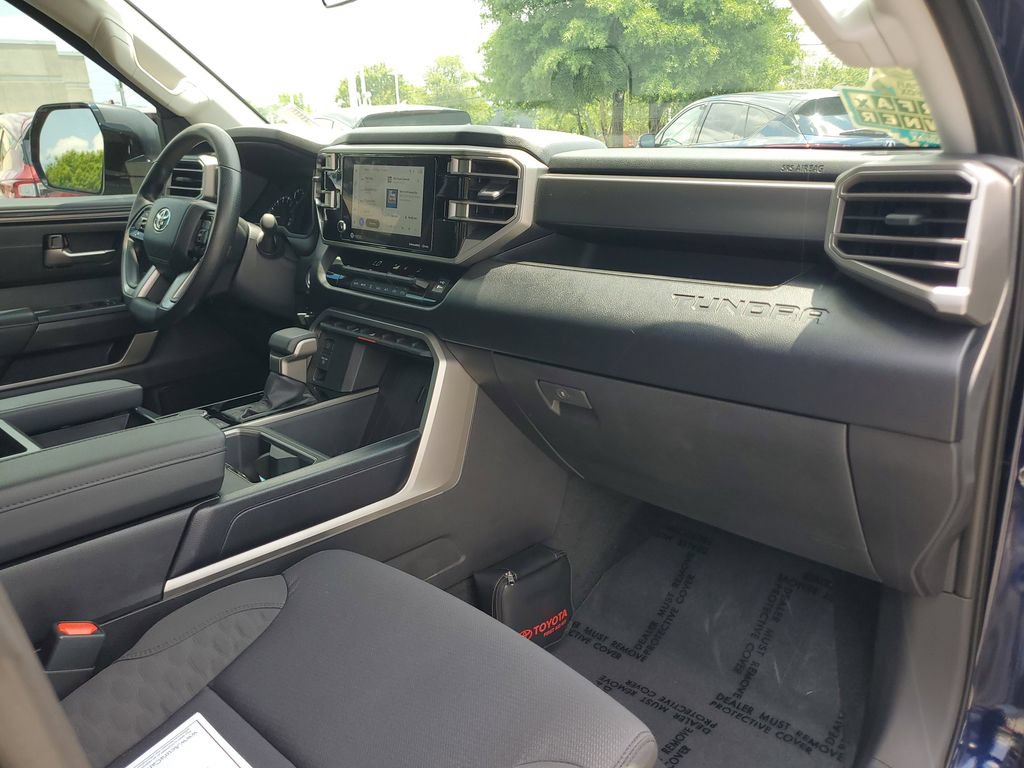 Used 2024 Toyota Tundra SR5 w/ SR5 Convenience Package AWD/4WD image 4