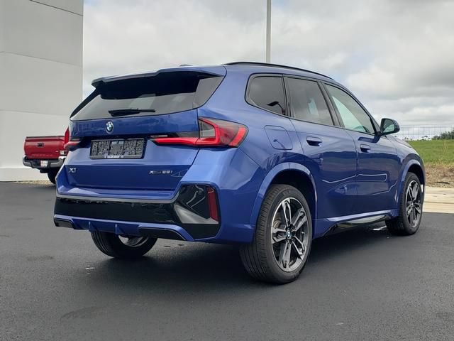 Used 2026 BMW X1 xDrive28i AWD/4WD image 5