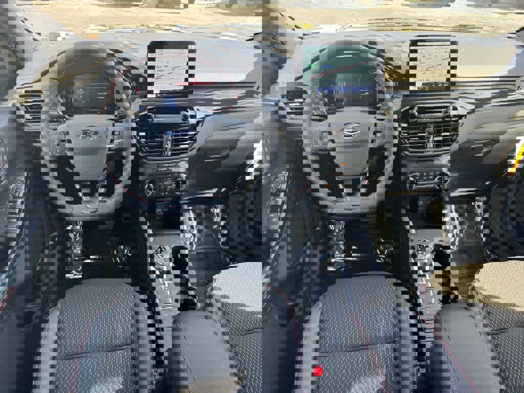 New 2025 Ford Escape ST-Line Select w/ Class II Trailer Tow Package image 5