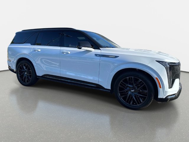 Certified 2026 Cadillac Escalade IQL Sport 1 w/ LPO, ONYX Package AWD/4WD image 8