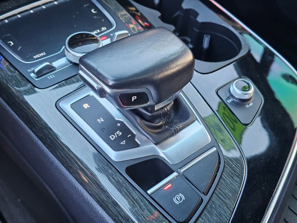 Used 2018 Audi Q7 3.0T Prestige image 35