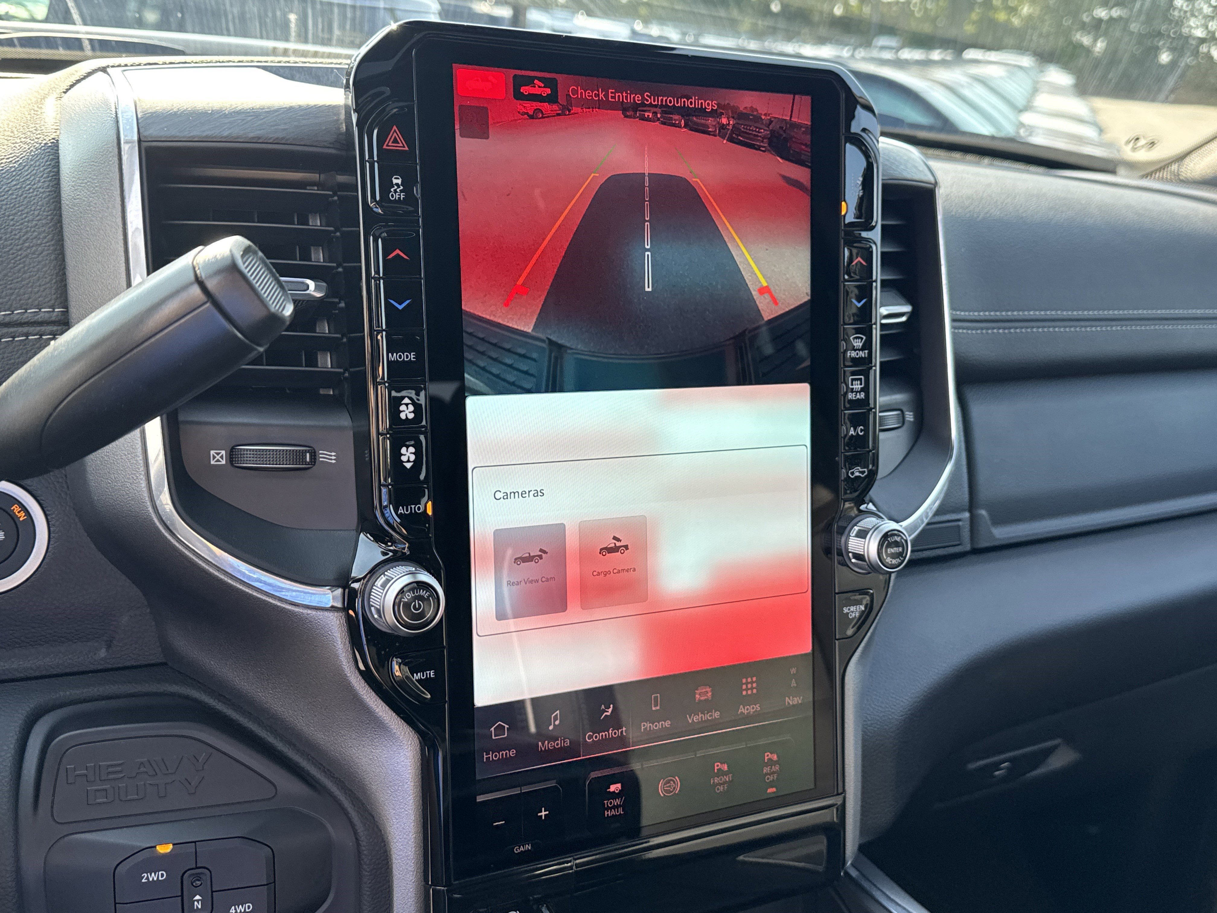 New 2025 RAM 2500 Laramie image 32