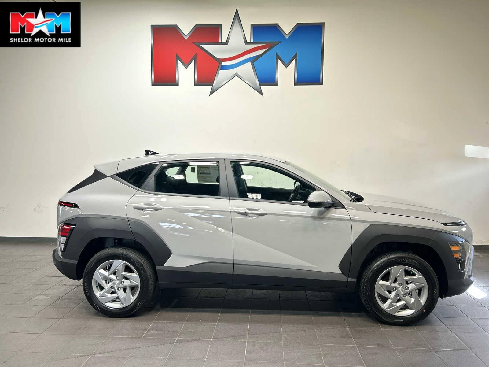 New 2027 Hyundai Kona SE AWD/4WD image 1