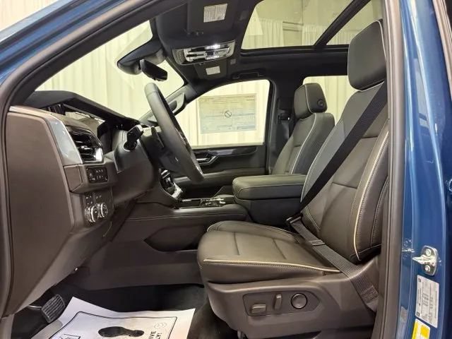 New 2026 GMC Yukon Elevation w/ Technology Package AWD/4WD image 5