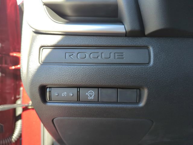 New 2026 Nissan Rogue S image 33