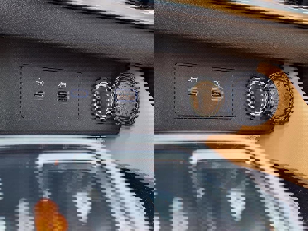 Used 2021 Nissan Rogue Platinum image 14