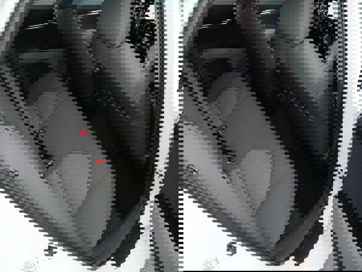 Used 2022 Toyota Camry LE image 24