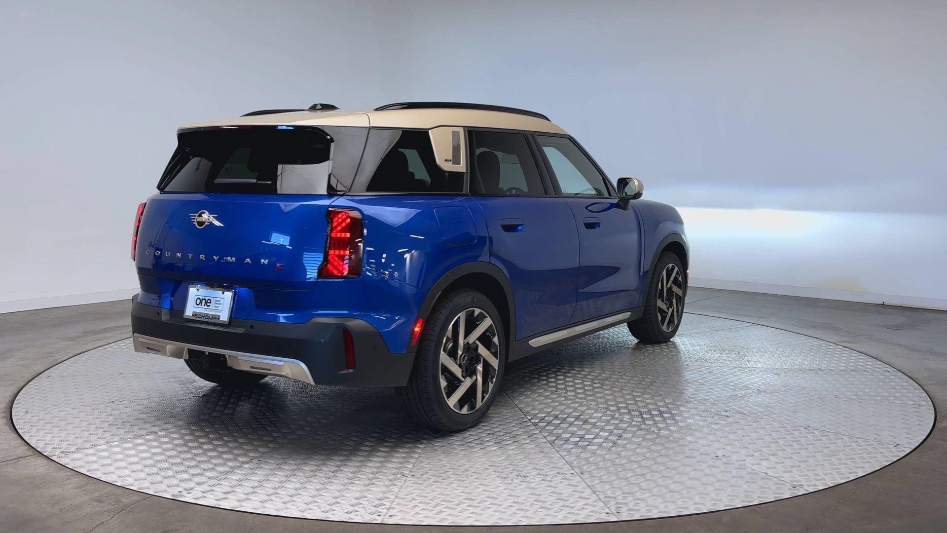 Certified 2026 MINI Cooper Countryman S w/ Comfort Package Max AWD/4WD image 8