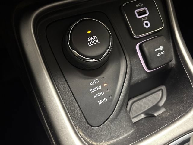 Used 2018 Jeep Compass Latitude image 31