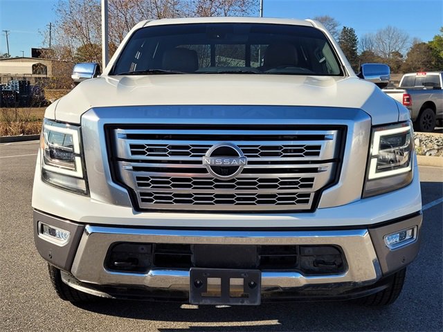 Used 2023 Nissan Titan Platinum Reserve w/ Moonroof Package image 5