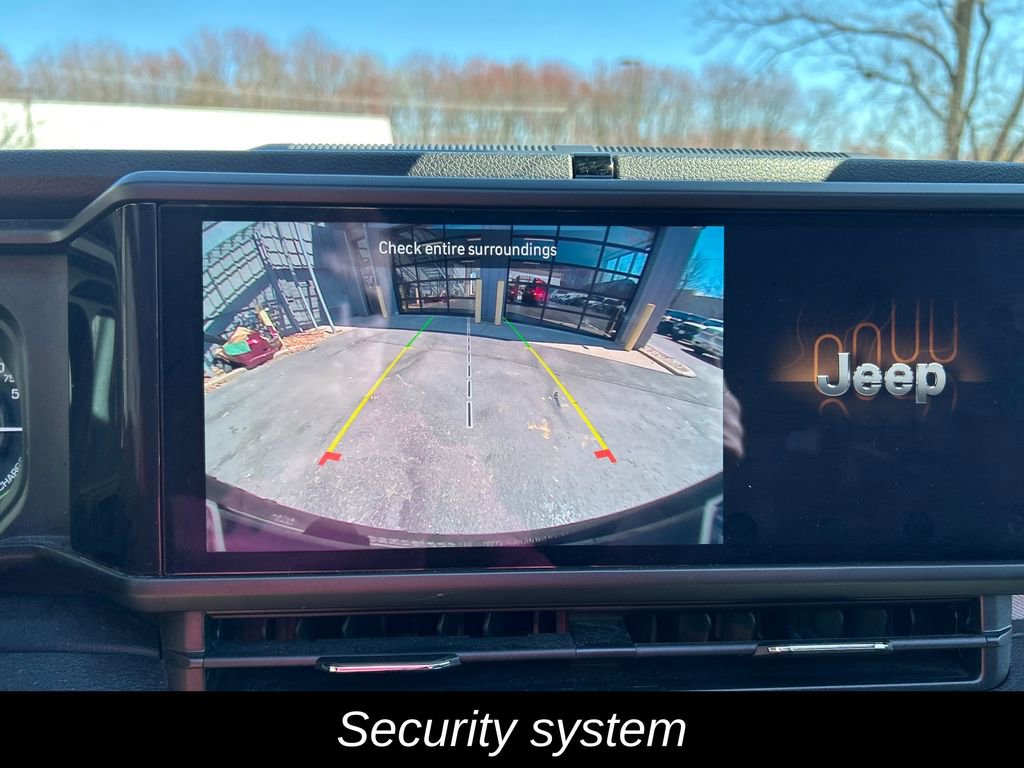 Used 2024 Jeep Wrangler Unlimited w/ Convenience Group image 21