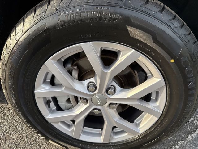 Certified 2022 Jeep Grand Cherokee Limited image 10