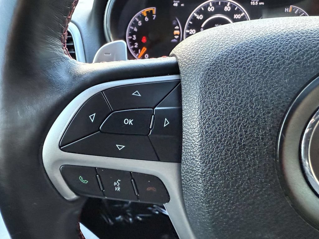 Used 2018 Jeep Grand Cherokee Trailhawk w/ Trailhawk Luxury Group AWD/4WD image 24