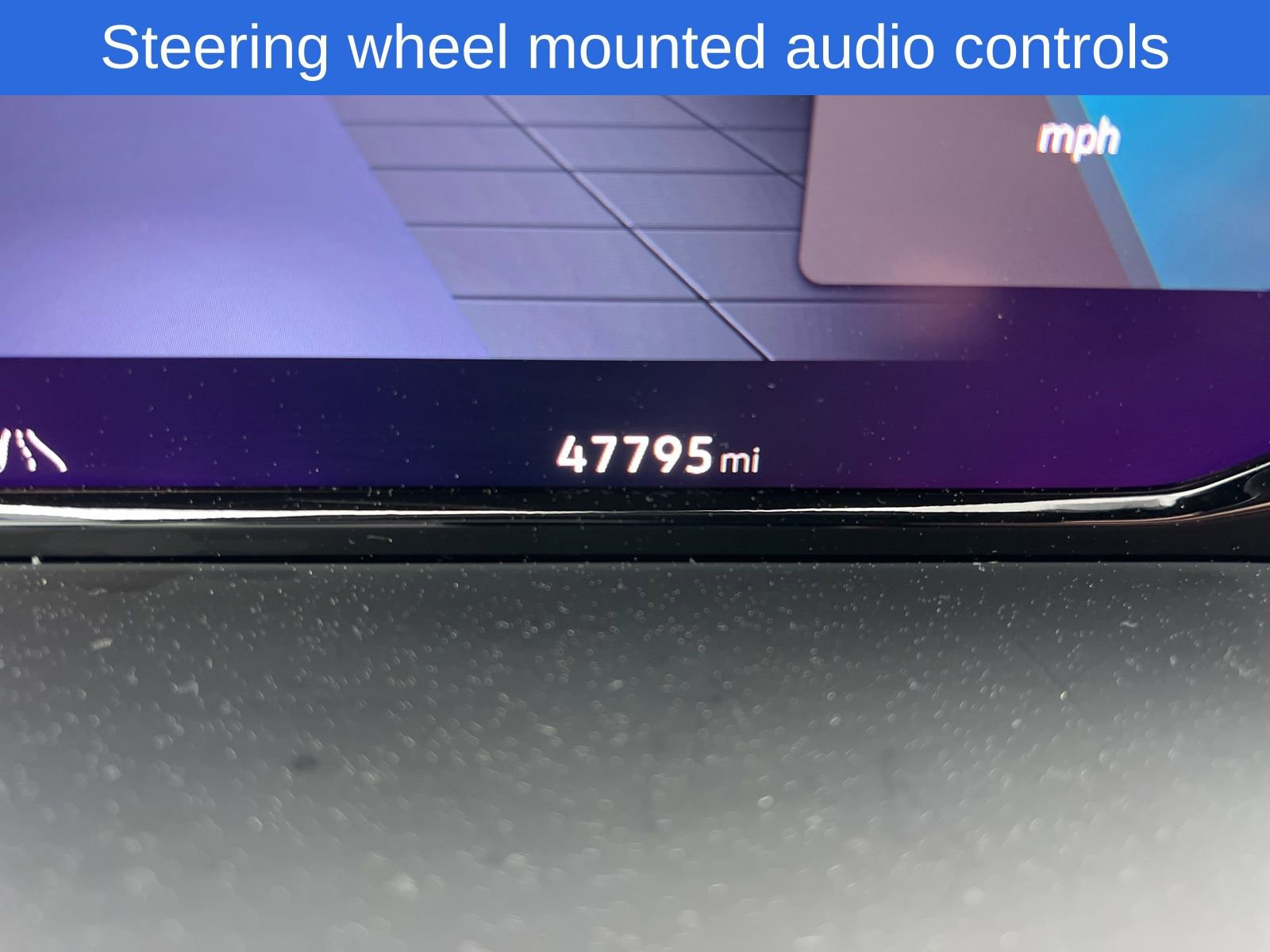 Used 2024 Volkswagen Atlas Cross Sport SE image 5