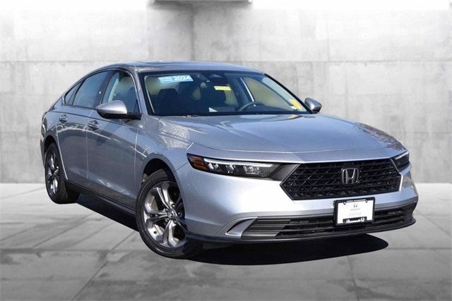 Used 2024 Honda Accord EX image 2
