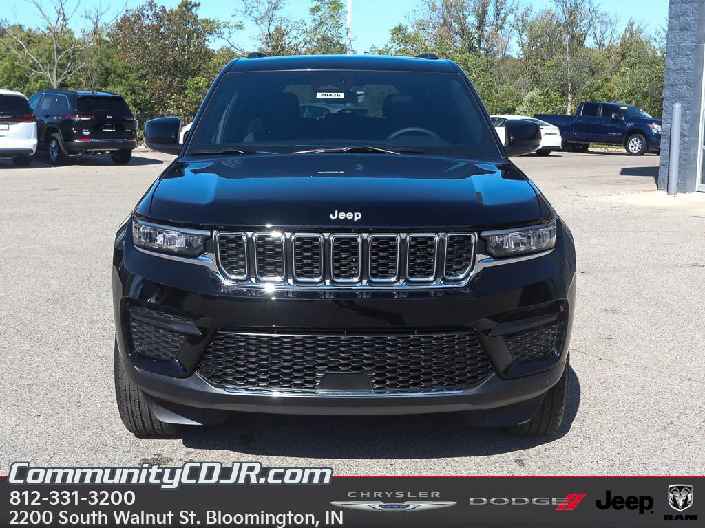 New 2025 Jeep Grand Cherokee Laredo X w/ Luxury Tech Group I AWD/4WD image 10