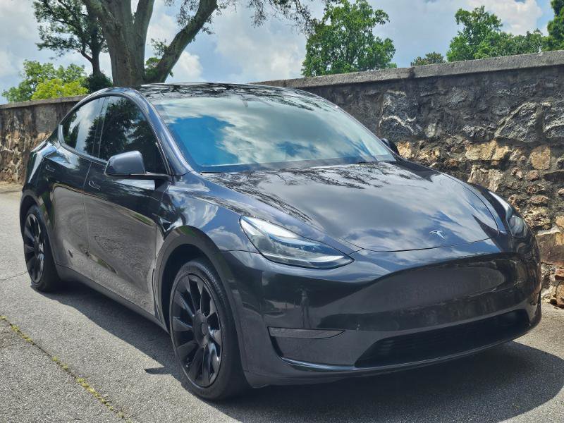Used 2024 Tesla Model Y Long Range RWD image 12