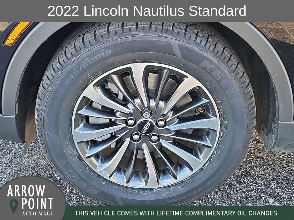 Used 2022 Lincoln Nautilus FWD w/ Premium Package image 16