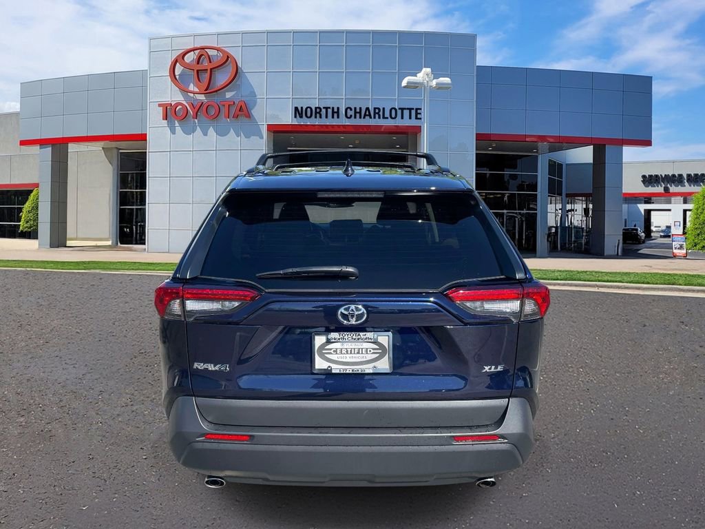 Used 2025 Toyota RAV4 XLE Premium FWD image 9