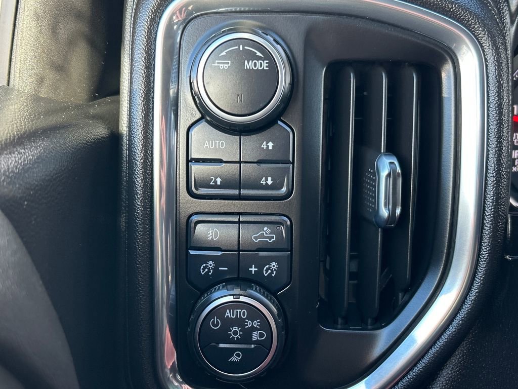 Used 2021 Chevrolet Silverado 1500 LT Trail Boss w/ Convenience Package II image 12