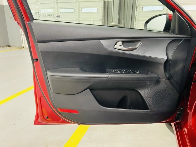 Used 2021 Kia Forte LXS image 24