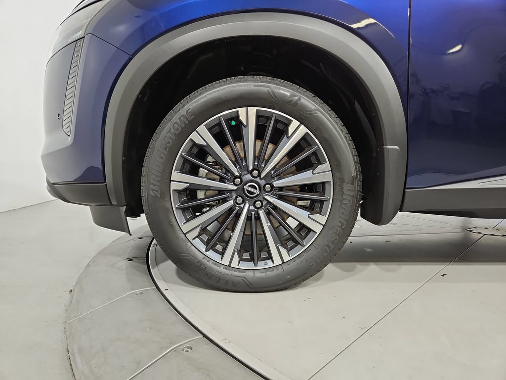 New 2026 Nissan Pathfinder Platinum AWD/4WD image 26