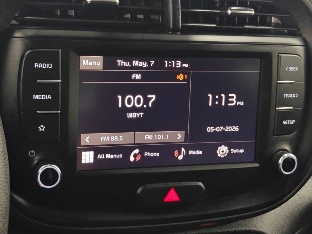 Used 2025 Kia Soul LX w/ LX Technology Package FWD image 6