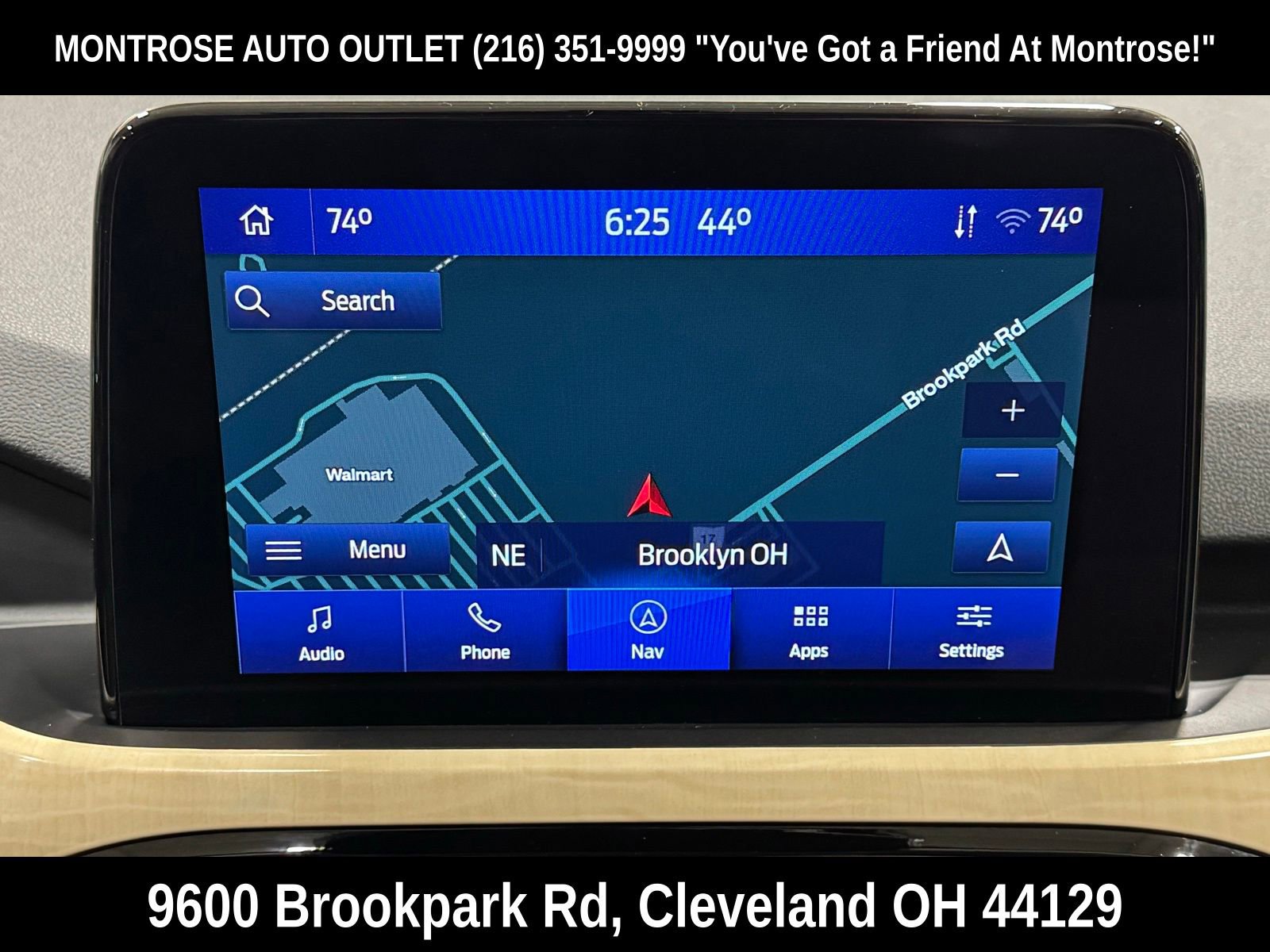 Used 2022 Ford Escape Titanium w/ Titanium Premium Package image 26