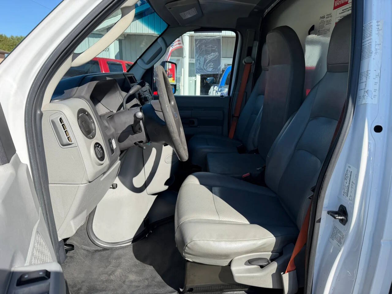 Used 2019 Ford E-350 and Econoline 350 Super Duty w/ Power Windows & Locks Group RWD image 10
