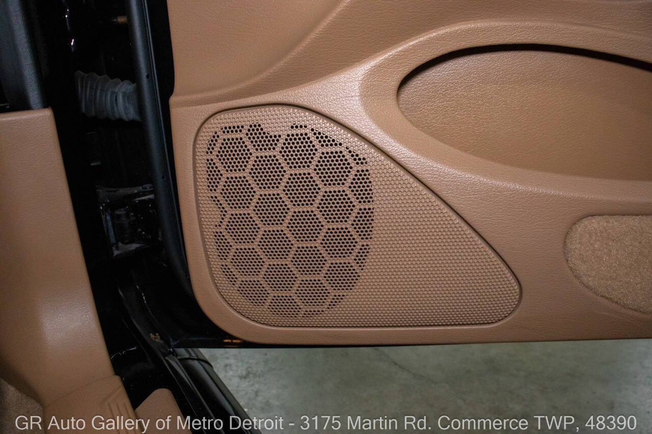 Used 1996 Ford Mustang Cobra RWD image 38