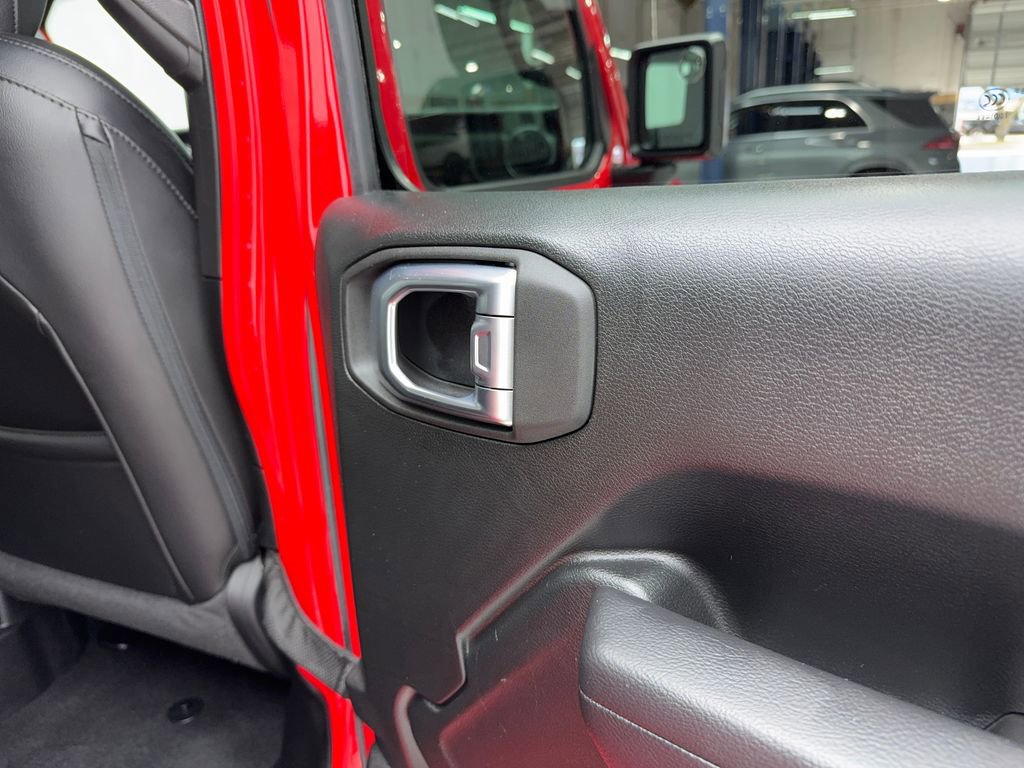 Used 2023 Jeep Wrangler Unlimited Sport image 44